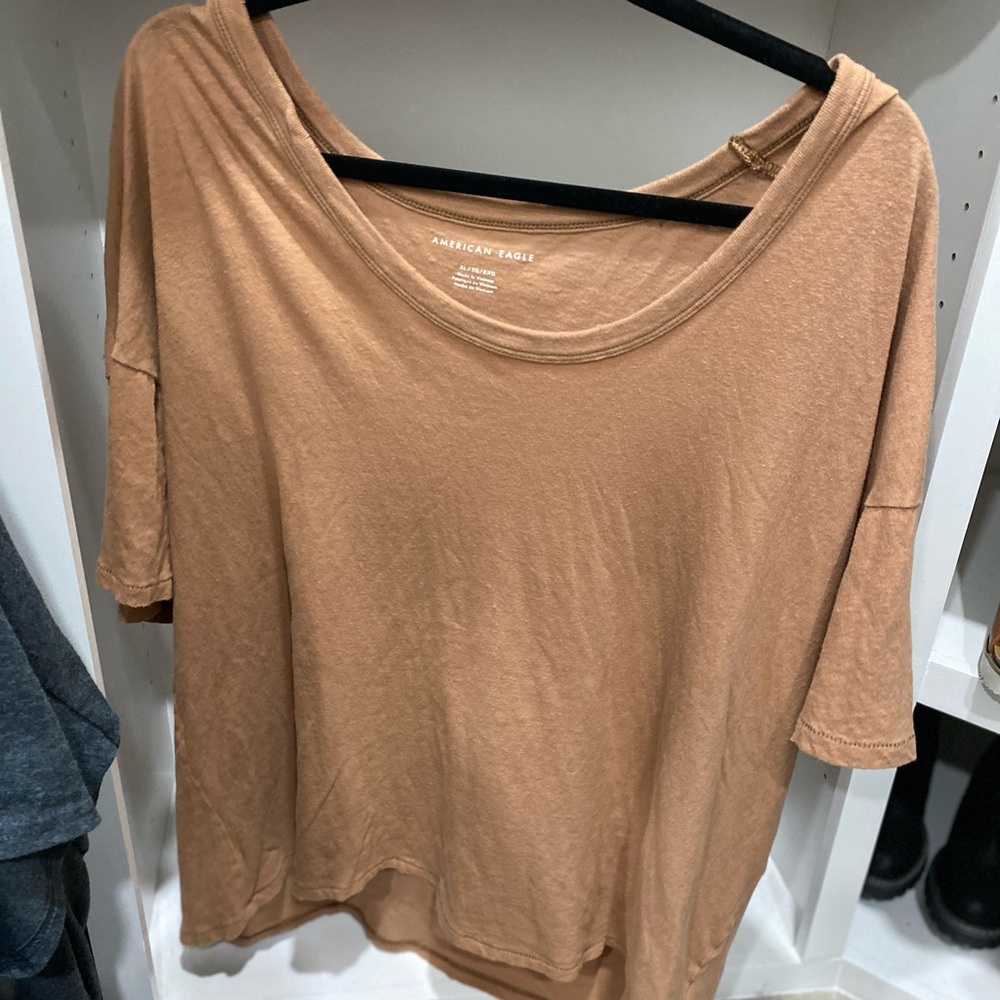 American Eagle Tshirt
